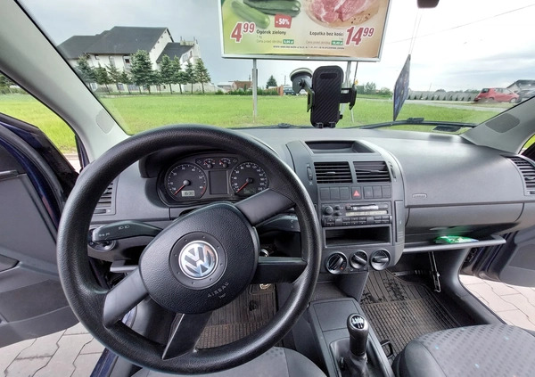 Volkswagen Polo cena 5200 przebieg: 198050, rok produkcji 2004 z Jarocin małe 154